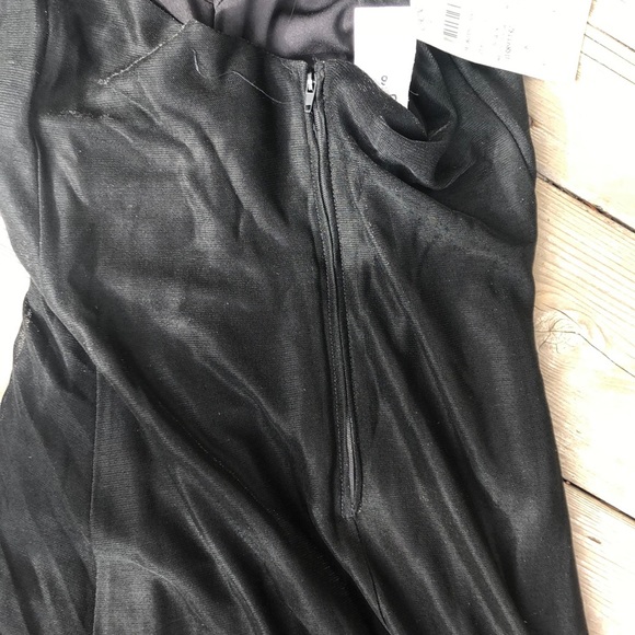 🆕 Cache Gown (new with tags) - Picture 6 of 8